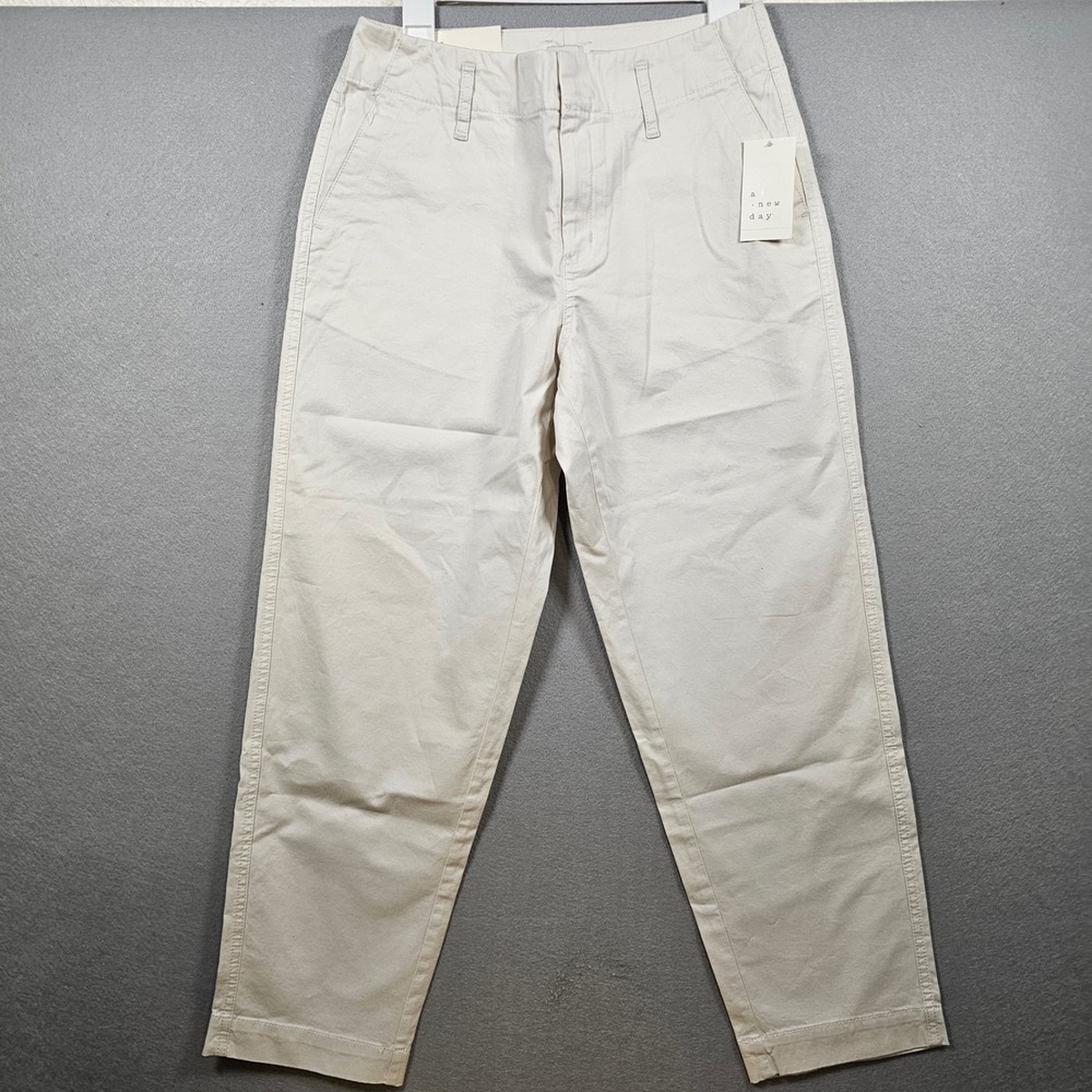 A New Day Women's High Rise Straight Pants Cream Size 6 Stretch NWT